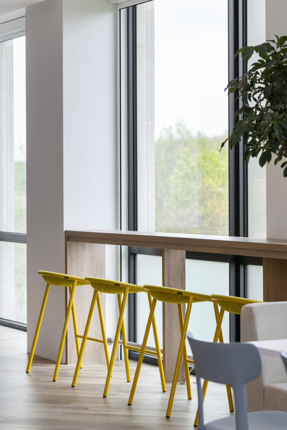 DeVorm-BMT-Office-Curator-LARGE-27